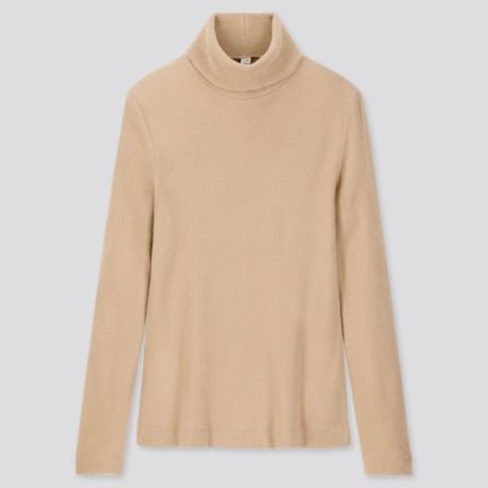 Cozy Tan Turtleneck Sweater HEATTECH
